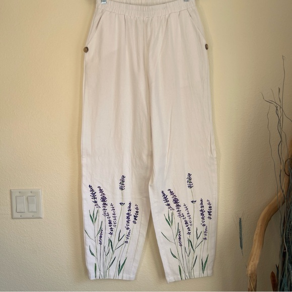 NoraCora white elastic high waist tapered lavender floral pants M - Picture 1 of 14